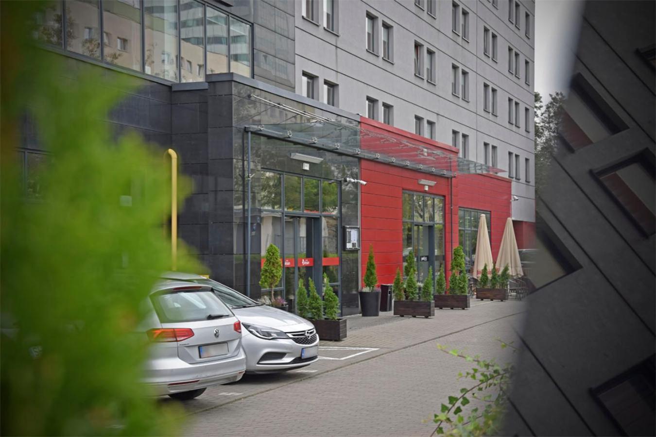קטוביץ Economy Silesian Hotel מראה חיצוני תמונה